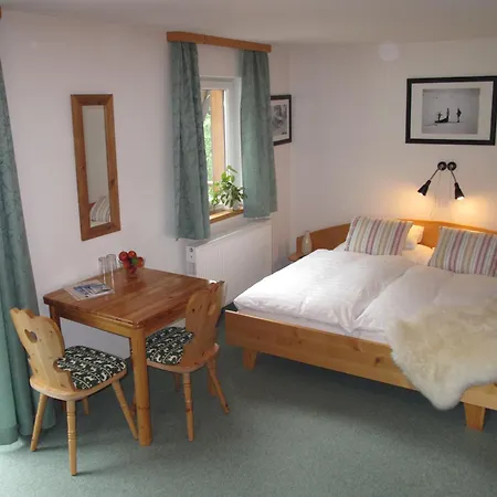 Jaktman ゲストハウス 3*